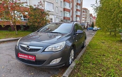 Opel Astra J, 2011 год, 650 000 рублей, 1 фотография