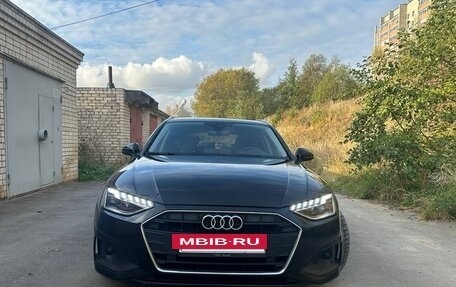 Audi A4, 2020 год, 2 500 000 рублей, 7 фотография
