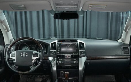 Toyota Land Cruiser 200, 2012 год, 3 099 000 рублей, 7 фотография