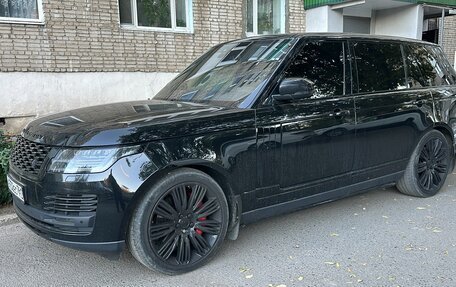 Land Rover Range Rover IV рестайлинг, 2019 год, 7 780 000 рублей, 4 фотография