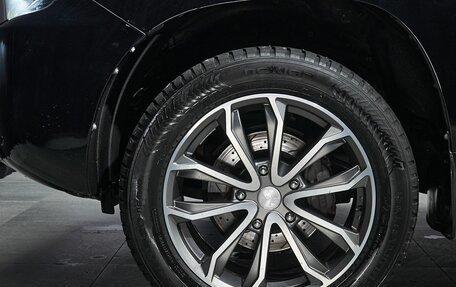Toyota Land Cruiser 200, 2012 год, 3 099 000 рублей, 22 фотография