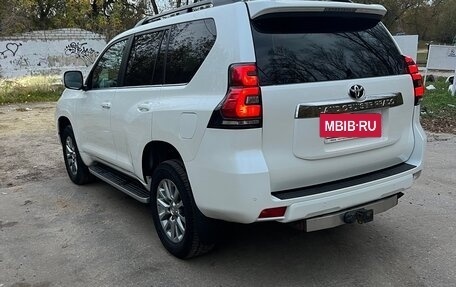 Toyota Land Cruiser Prado 150 рестайлинг 2, 2019 год, 5 150 000 рублей, 2 фотография