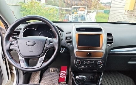 KIA Sorento II рестайлинг, 2013 год, 1 500 000 рублей, 14 фотография