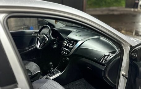 Hyundai Solaris II рестайлинг, 2014 год, 951 000 рублей, 9 фотография