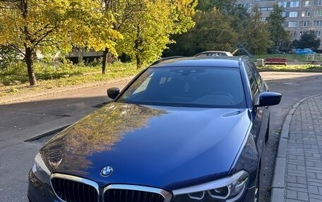 BMW 5 серия, 2019 год, 2 680 000 рублей, 11 фотография