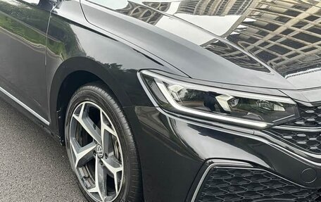 Volkswagen Passat B8 рестайлинг, 2022 год, 2 280 000 рублей, 8 фотография