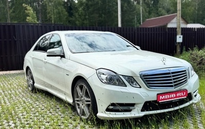 Mercedes-Benz E-Класс, 2011 год, 1 350 000 рублей, 1 фотография