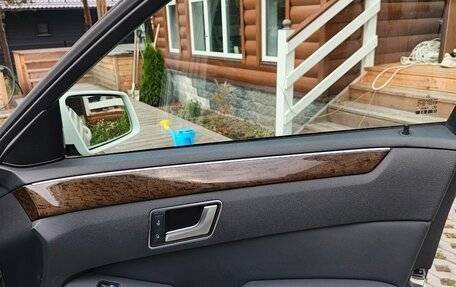 Mercedes-Benz E-Класс, 2011 год, 1 350 000 рублей, 21 фотография