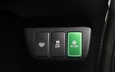 Honda Fit Shuttle I рестайлинг, 2015 год, 1 050 000 рублей, 24 фотография