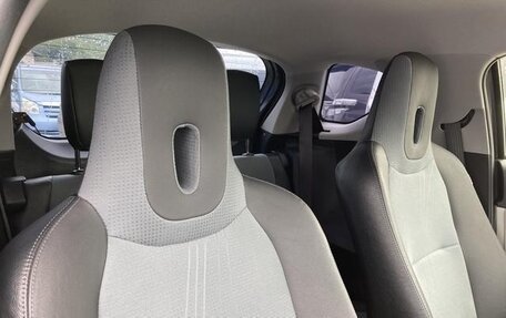 Toyota iQ, 2015 год, 675 000 рублей, 37 фотография