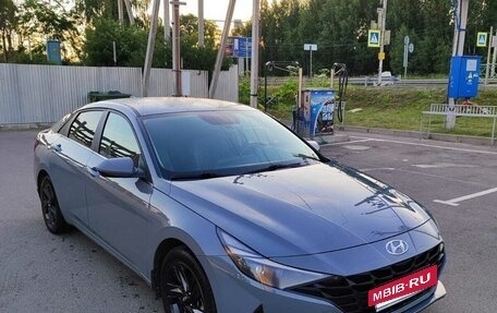 Hyundai Elantra, 2021 год, 1 785 000 рублей, 2 фотография
