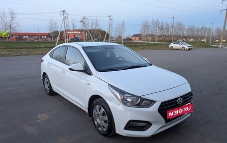 Hyundai Solaris II рестайлинг, 2018 год, 1 150 000 рублей, 2 фотография