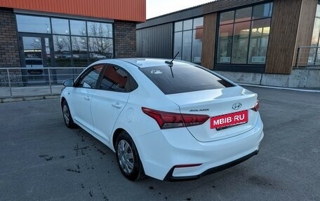 Hyundai Solaris II рестайлинг, 2018 год, 1 150 000 рублей, 6 фотография