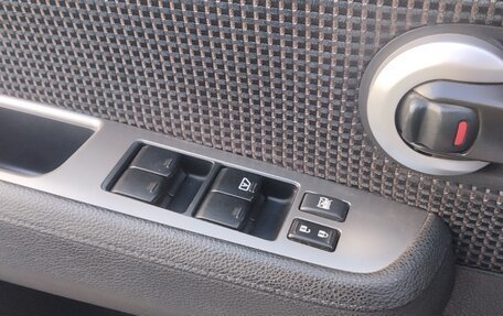 Nissan Tiida, 2011 год, 900 000 рублей, 6 фотография