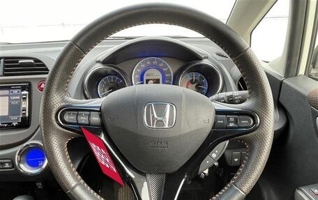 Honda Fit Shuttle I рестайлинг, 2015 год, 704 000 рублей, 11 фотография