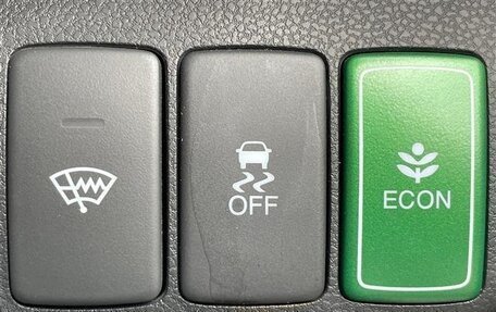 Honda Fit Shuttle I рестайлинг, 2015 год, 704 000 рублей, 16 фотография