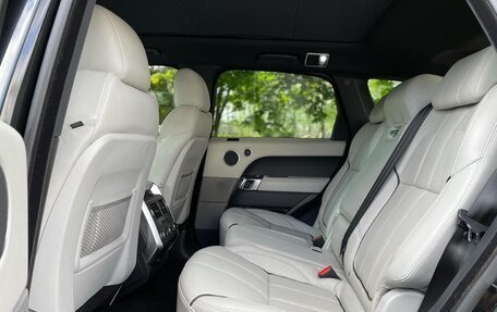 Land Rover Range Rover Sport II, 2013 год, 2 280 000 рублей, 9 фотография