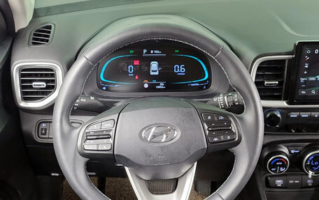 Hyundai Venue I, 2022 год, 1 790 000 рублей, 7 фотография