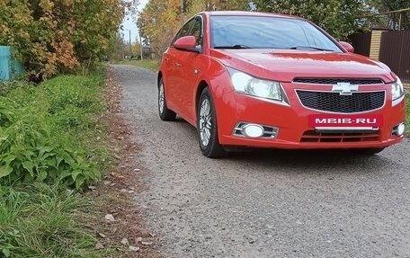 Chevrolet Cruze II, 2012 год, 680 000 рублей, 2 фотография