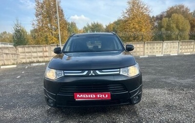 Mitsubishi Outlander III рестайлинг 3, 2014 год, 1 500 000 рублей, 1 фотография
