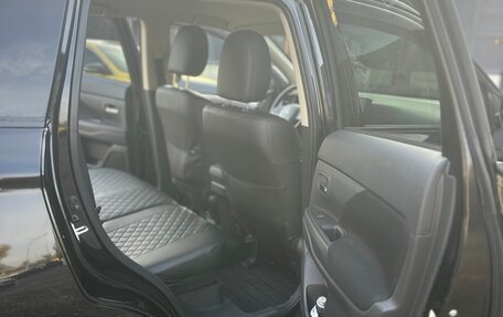 Mitsubishi Outlander III рестайлинг 3, 2014 год, 1 500 000 рублей, 11 фотография