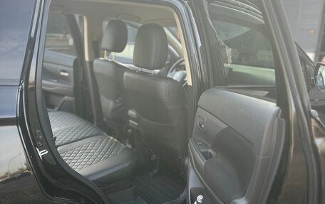 Mitsubishi Outlander III рестайлинг 3, 2014 год, 1 500 000 рублей, 12 фотография