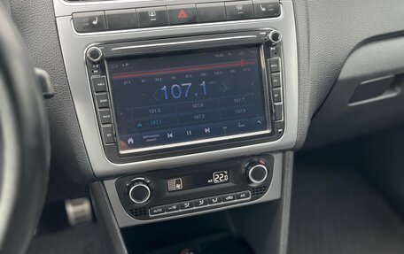 Volkswagen Polo VI (EU Market), 2016 год, 1 000 000 рублей, 14 фотография