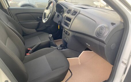 Renault Logan II, 2020 год, 590 000 рублей, 10 фотография