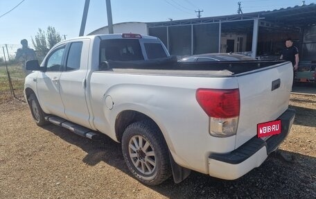 Toyota Tundra II, 2009 год, 1 950 000 рублей, 3 фотография