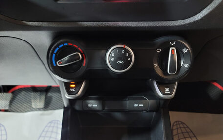 KIA Rio IV, 2018 год, 1 130 000 рублей, 13 фотография