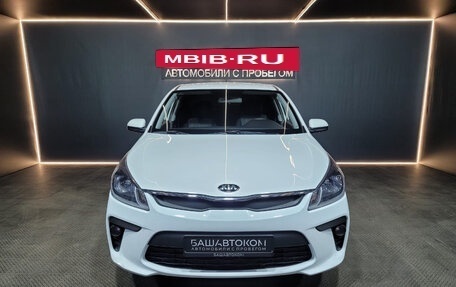 KIA Rio IV, 2018 год, 1 130 000 рублей, 2 фотография