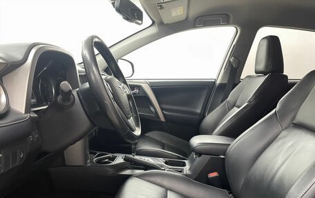 Toyota RAV4, 2019 год, 2 715 000 рублей, 11 фотография