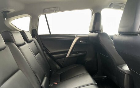 Toyota RAV4, 2019 год, 2 715 000 рублей, 13 фотография
