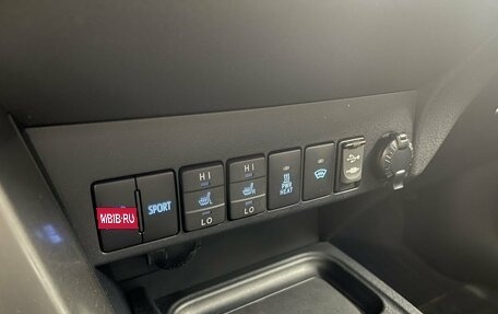 Toyota RAV4, 2019 год, 2 715 000 рублей, 16 фотография