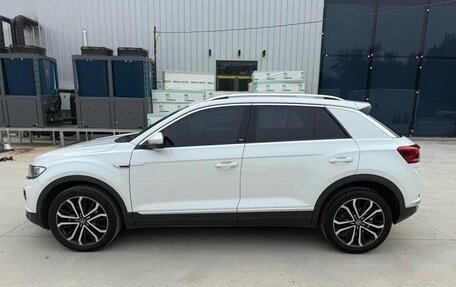 Volkswagen T-Roc I, 2021 год, 1 596 000 рублей, 6 фотография