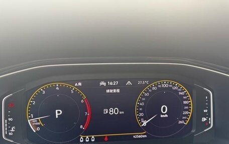 Volkswagen T-Roc I, 2021 год, 1 596 000 рублей, 9 фотография