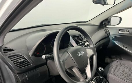 Hyundai Solaris II рестайлинг, 2014 год, 740 000 рублей, 8 фотография
