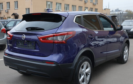 Nissan Qashqai, 2020 год, 1 990 000 рублей, 2 фотография