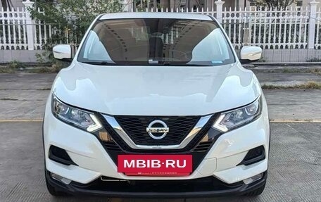 Nissan Qashqai, 2022 год, 1 900 000 рублей, 2 фотография