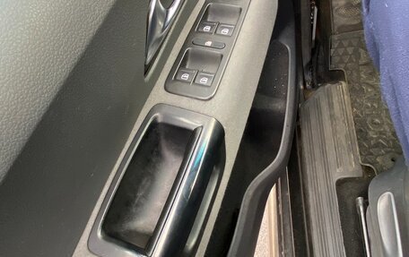 Volkswagen Amarok I рестайлинг, 2010 год, 1 070 000 рублей, 20 фотография