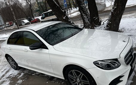 Mercedes-Benz E-Класс, 2018 год, 3 650 000 рублей, 8 фотография