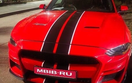 Ford Mustang VI рестайлинг, 2018 год, 3 600 000 рублей, 2 фотография