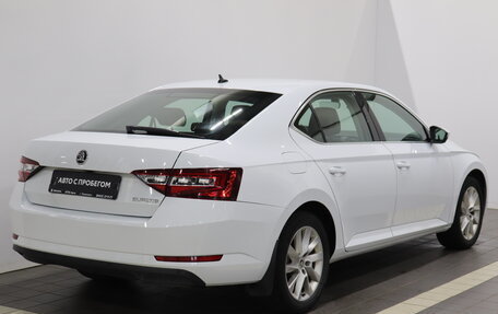 Skoda Superb III рестайлинг, 2018 год, 1 855 000 рублей, 4 фотография