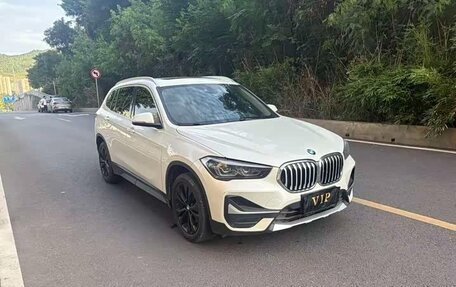 BMW X1, 2022 год, 2 500 000 рублей, 3 фотография
