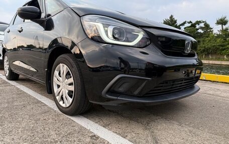 Honda Fit, 2022 год, 1 200 000 рублей, 4 фотография