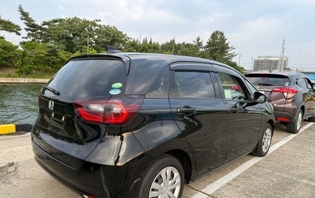 Honda Fit, 2022 год, 1 200 000 рублей, 9 фотография