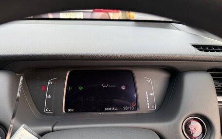 Honda Fit, 2022 год, 1 200 000 рублей, 19 фотография