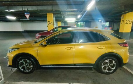 KIA XCeed I, 2020 год, 1 950 000 рублей, 3 фотография