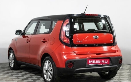KIA Soul II рестайлинг, 2019 год, 1 675 000 рублей, 7 фотография