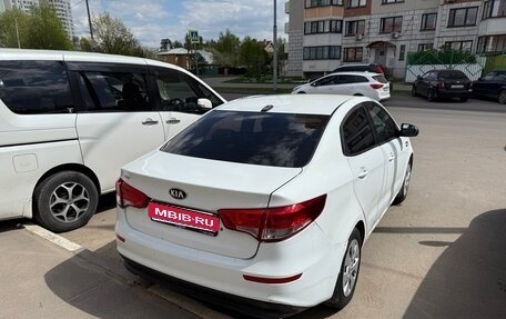 KIA Rio III рестайлинг, 2016 год, 400 000 рублей, 1 фотография